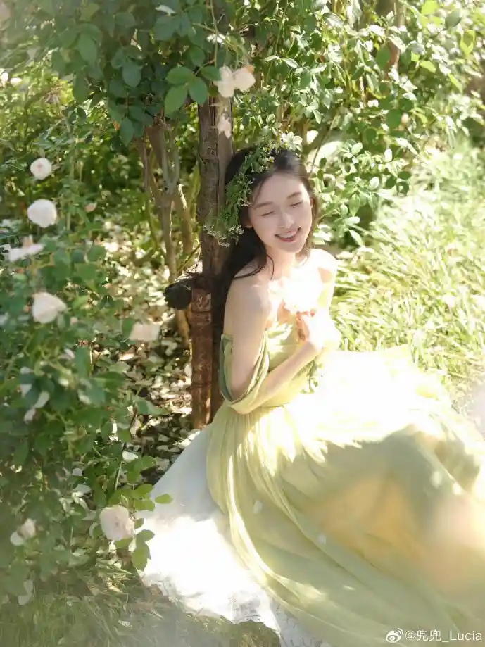 小学生使用平板电脑做口算题